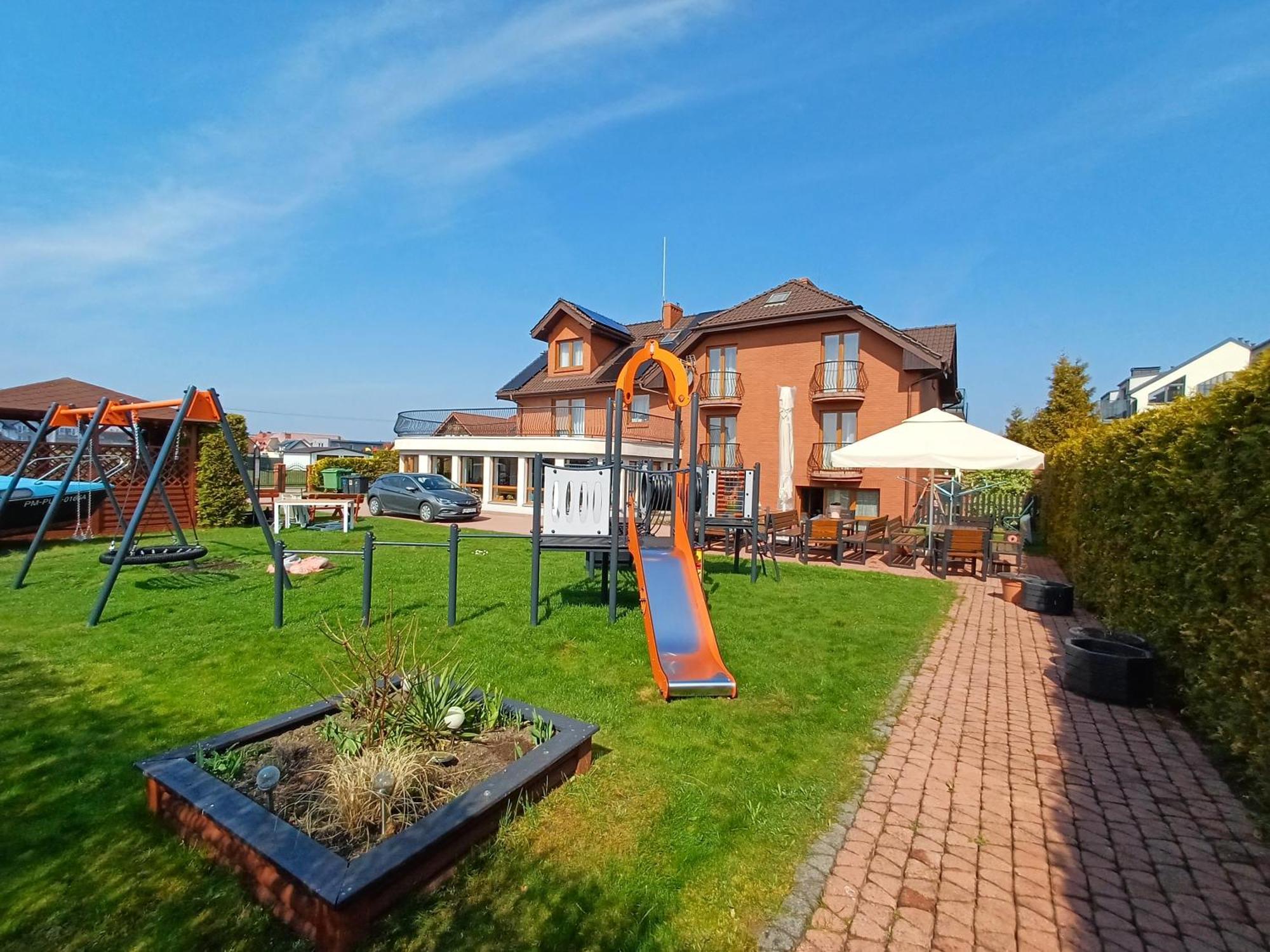 Apartamenty Levilla Rewa Exterior photo